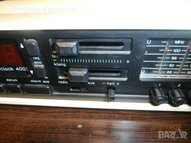 Blaupunkt Mega Clock 4000 - Radio vintage 1979, снимка 3 - Други - 44366294