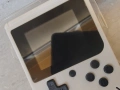 Джобна Конзола с 400 Ретро Игри с вградена батерия Game Box, снимка 4