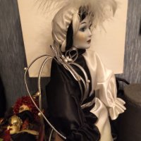 Колекционерска ръчно изработена  порцеланова кукла , снимка 4 - Колекции - 38322891