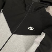 Детски екипи Nike Tech Fleece, 3 цвята (12 до 17г), снимка 5 - Детски комплекти - 42758523