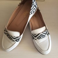 Дамски обувки, снимка 1 - Дамски ежедневни обувки - 29397569