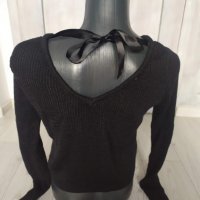 Дамски черен пуловер, снимка 2 - Блузи с дълъг ръкав и пуловери - 31220657