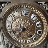 Стар настолен часовник, снимка 2 - Антикварни и старинни предмети - 42224182