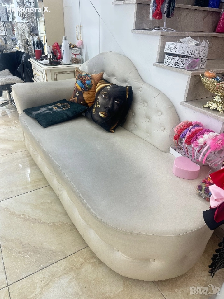 Бежов диван, снимка 1