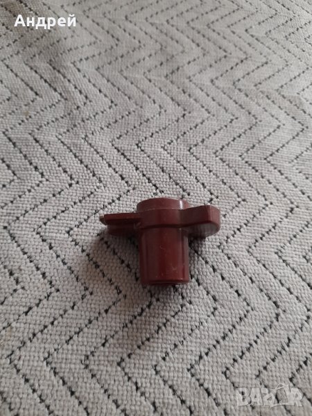 Стар палец за дистрибуторна капачка #4, снимка 1