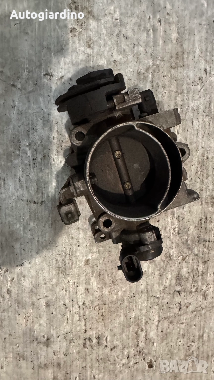 Дроселова Клапа за Peugeot 106 - 7276826001, снимка 1