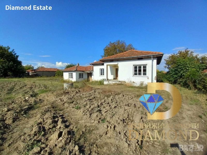 Едноетажна къща в село Боздуганово, общ. Раднево, снимка 1