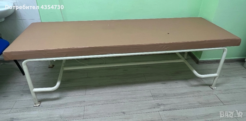 Медицинска несгъваема кушетка, снимка 1