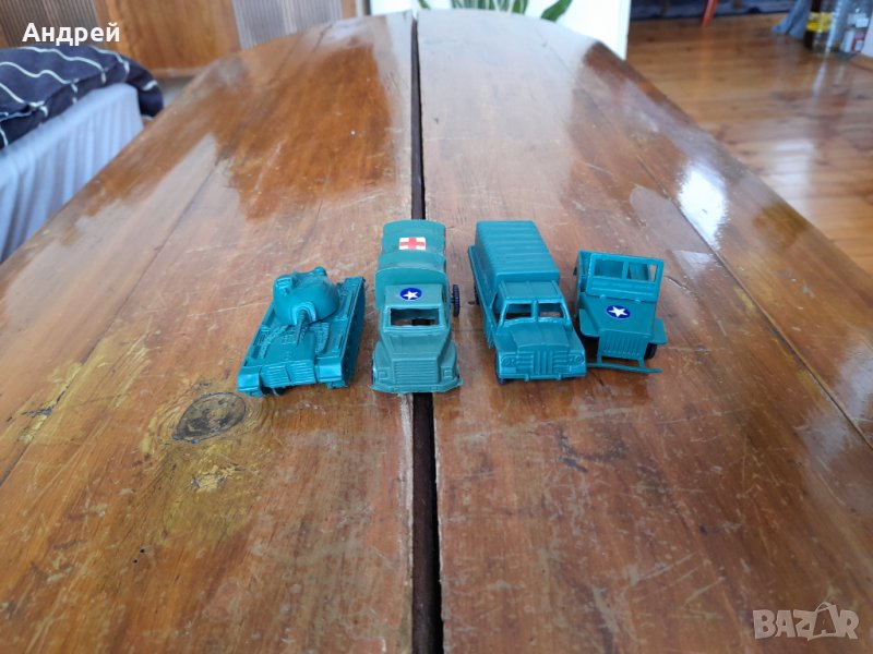 Стари фигурки,играчки,Военни машини, снимка 1