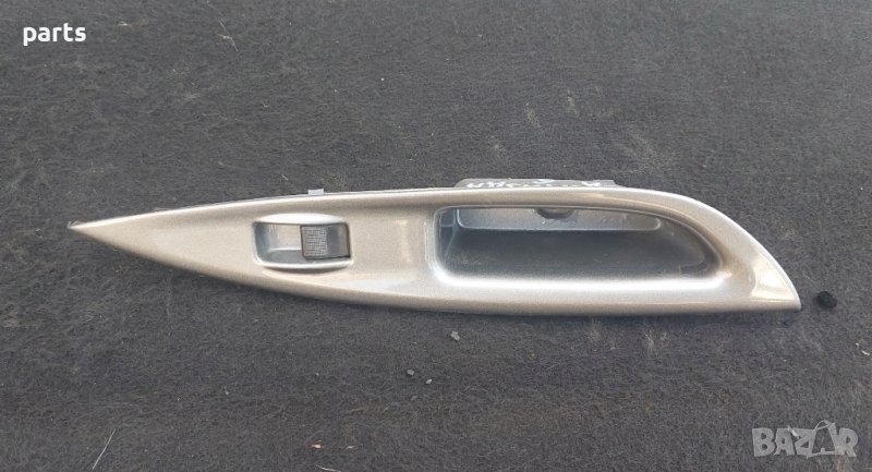 Панел и Бутон Ел.Стъкло Задна Дясна Врата Мазда 6 - Gj6A685L N, снимка 1