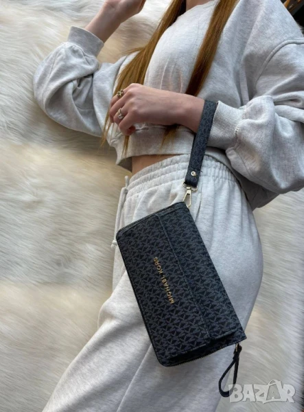 портмонета Michael kors , снимка 1