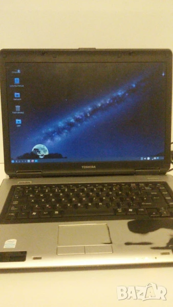 Лаптоп Toshiba Satellite L40-14F с дефекти за лека неважна работа или за части, снимка 1