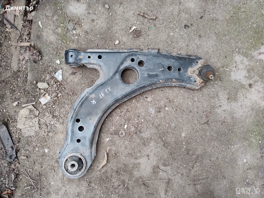 Носач Десен За Ауди А3 1999г / Audi A3 1999y, снимка 1