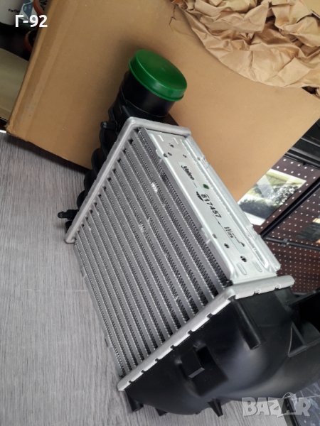 817457=1J0145803G**NEU**VALEO**Интеркулер**AUDI**VW**, снимка 1