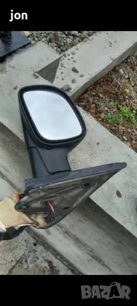 огледала за крайслер войаджер, снимка 1