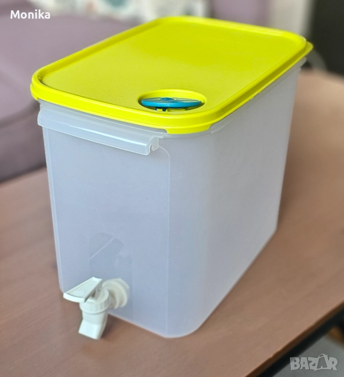 Диспенсър за вода Tupperware Tаперуер 8.7л, снимка 1