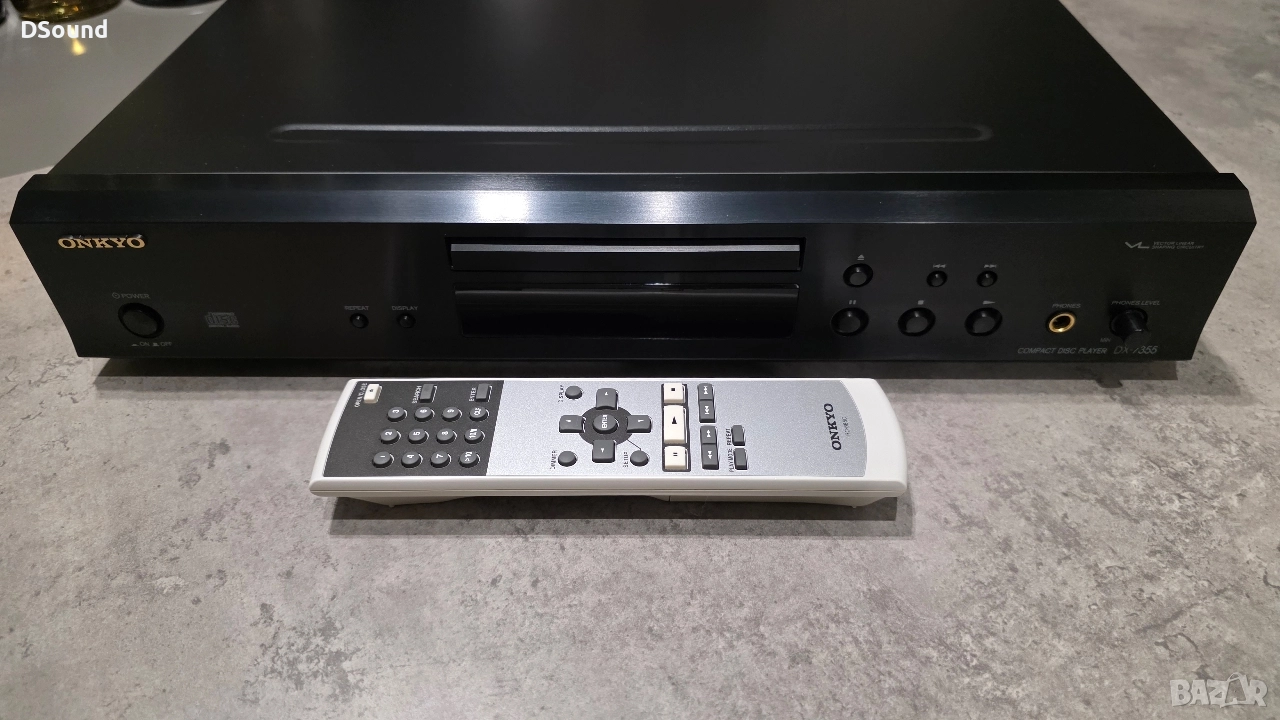 Onkyo DX-7355 – аудиофилски CD плеър, отличен звук и стабилен транспорт, снимка 1