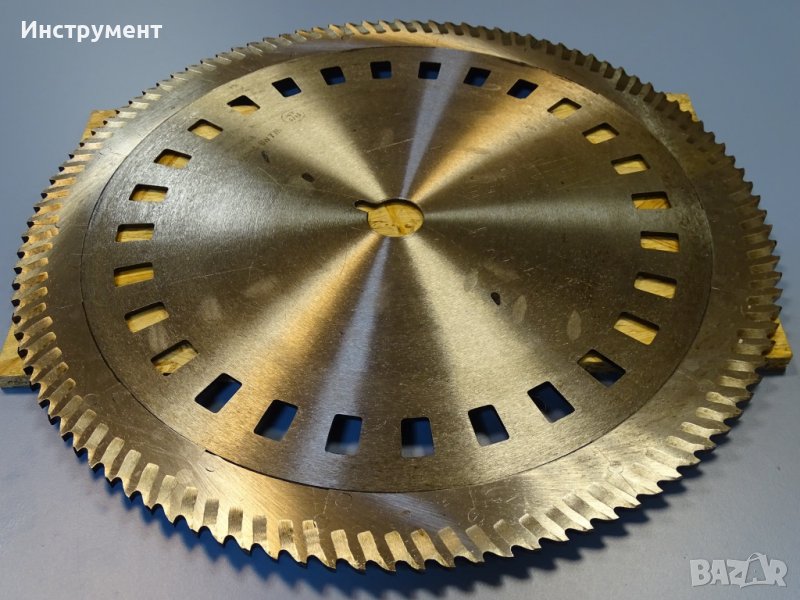 циркулярен диск за метал HSS Globus NPTK 425-6 SW7M, снимка 1