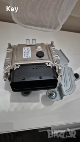 Оригинална Предна Решетка AMG Adblue Computer Mercedes C-class W205 2014-2018, снимка 11 - Части - 51180580