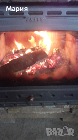 Камина 35кв на дърва Prity за вграждане с водна риза