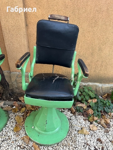 Бръснарски столове 2 броя , снимка 3 - Фризьорски столове - 52147313