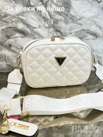 Guess Дамска Чанта С Дълга Дръжка За През Рамо Код SK143, снимка 5 - Чанти - 52518195