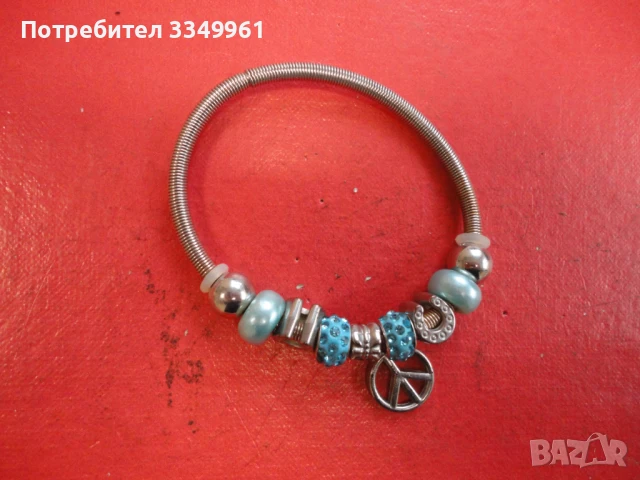 Страхотна гривна тип Пандора , снимка 2 - Гривни - 51342043