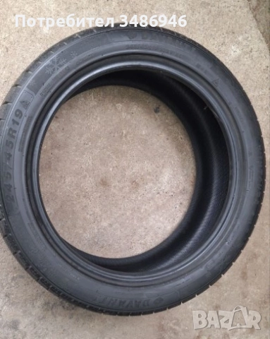 Зимни гуми 245 45 19, снимка 4 - Гуми и джанти - 52557825