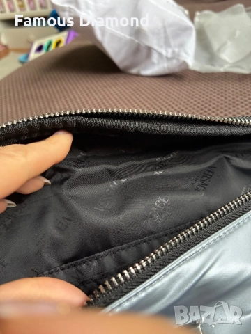 Чанта за кръст  Versace, снимка 3 - Чанти - 52352101