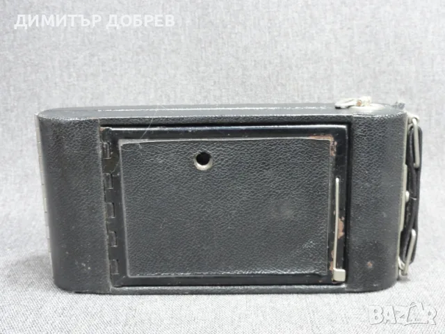 СТАР РЕТРО МЕХОВ ФОТОАПАРАТ EASTMAN KODAK BROWNIE PLIANT SIX-20 FOLDING CAMERA USA, снимка 9 - Антикварни и старинни предмети - 55717502