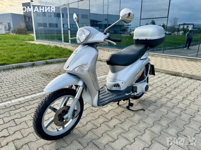 Продавам скутер Piaggio liberty 200i 2004г, снимка 3 - Мотоциклети и мототехника - 54221462