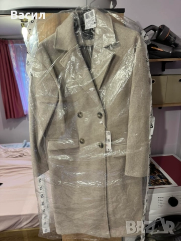 Палто с двуредно закопчаване - НОВО, снимка 2 - Палта, манта - 52720811