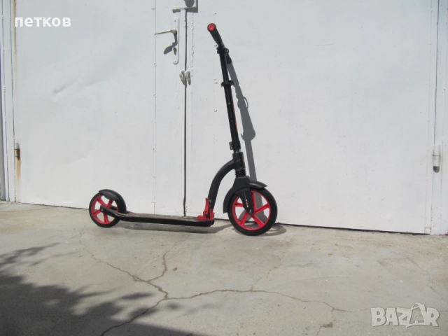 Тротинетка за малки и големи деца, снимка 2 - Велосипеди - 51523179