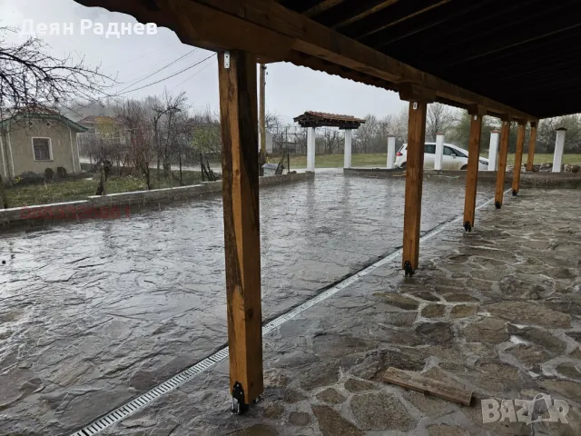 Къща в гр. Априлци, кв. Острец, РЗП 633 кв.м., снимка 9 - Къщи - 49599675