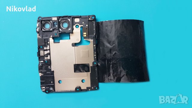 Капак за основна платка със стъкло за камера и NFC антена Motorola One (P30 Play), снимка 2 - Резервни части за телефони - 37687598