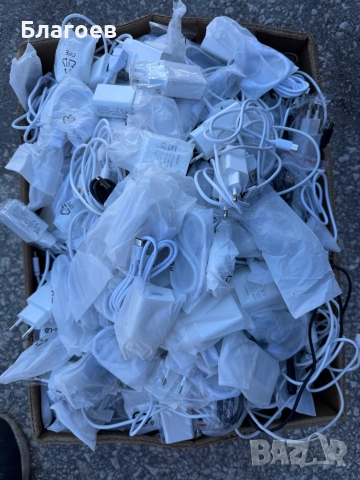 Зарядни/адаптери за мобилни телефони,часовници,блутут слушалки