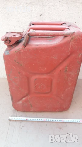 метална туба за гориво - 20 литра , снимка 3 - Антикварни и старинни предмети - 50588703