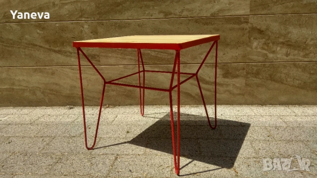 Маса индустриален дизайн, желязо и дървен плот от чам., снимка 2 - Маси - 54057648