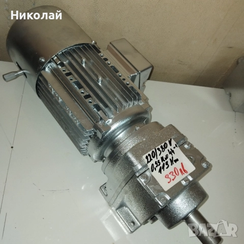 мотор редуктор , снимка 2 - Електродвигатели - 51950476