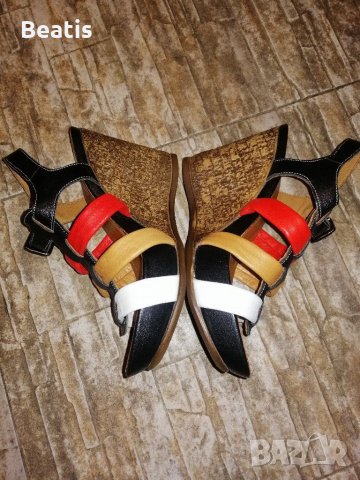 Сандали на платформа , снимка 3 - Сандали - 31798939