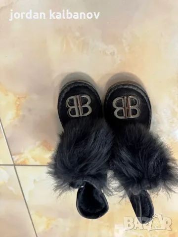Подарявам - дамски черни велурени полуботи Fashion номер - 35 стелка - 22см. ток - 0,5см