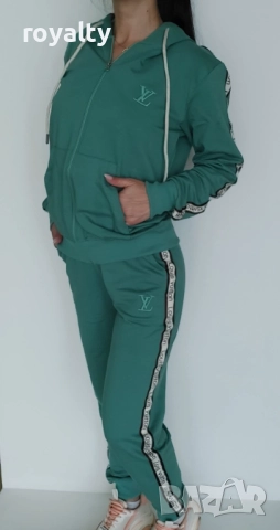 Calvin Klein дамски комплекти Различни цветове , снимка 14 - Спортни екипи - 51726143