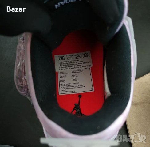 Обувки Nike Маратонки Кецове Sneakers Shoes Kicks Retro Jordan 4 Air Jordan 1 High Нови Оригинални, снимка 13 - Кецове - 38515965