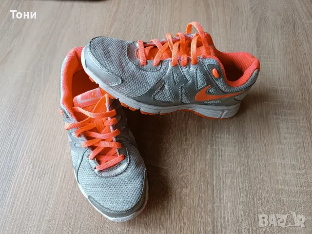 Маратонки Nike 