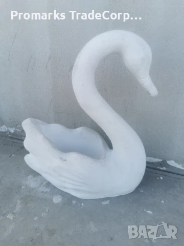 Лебед от бетон, снимка 2 - Градински мебели, декорация  - 51424093