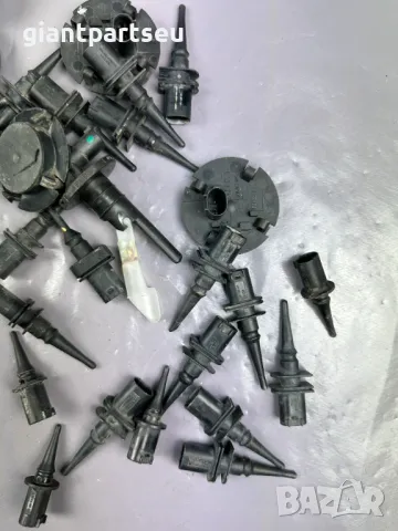 Температурни И Термо Датчици Сензори за БМВ BMW E39 E46, снимка 2 - Части - 49584592