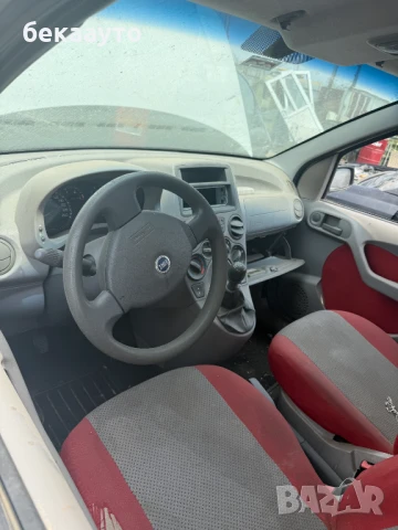 Фиат Панда, снимка 3 - Автомобили и джипове - 51051367