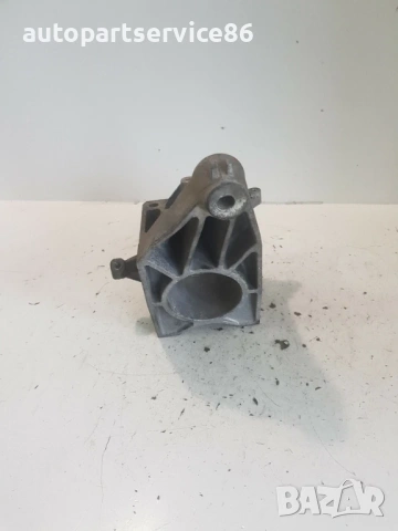 Конзола за монтаж на двигател лява за Mercedes W906 Sprinter 2.2 CDI (2006-2010) A6462230404 , снимка 3 - Части - 54181876