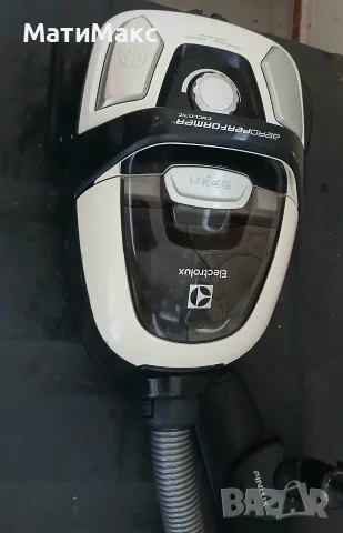 Прахосмукачка ELECTROLUX, снимка 4 - Прахосмукачки - 56221886