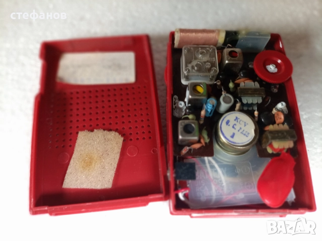 Ретро транзисторче, SOUNDESIGN , снимка 2 - Колекции - 52750552